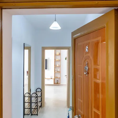 Iseris Apartment