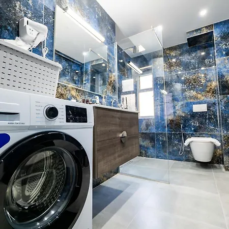 Iseris Apartment *